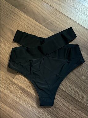 Zara Black High-Waist Crisscross Bikini Bottom